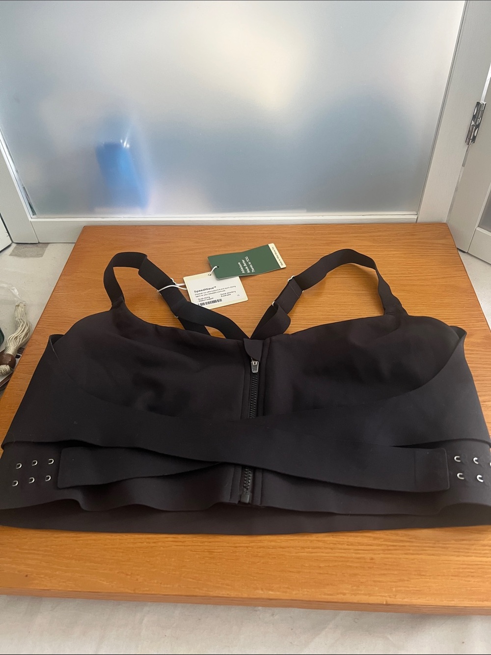 Halara speedwave XL breathable med support sports bra black quick dry absorbing